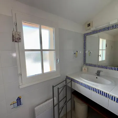 Maison Calme A Avec Piscine Privee, Pour 6 Personnes - Fr-1-323-575 Casa de Férias